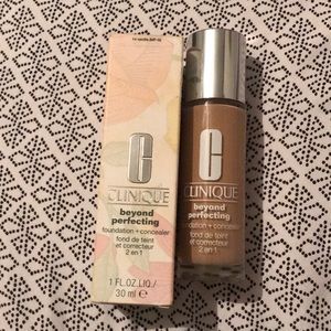 Clinique Beyond Perfecting Foundation+Concealer